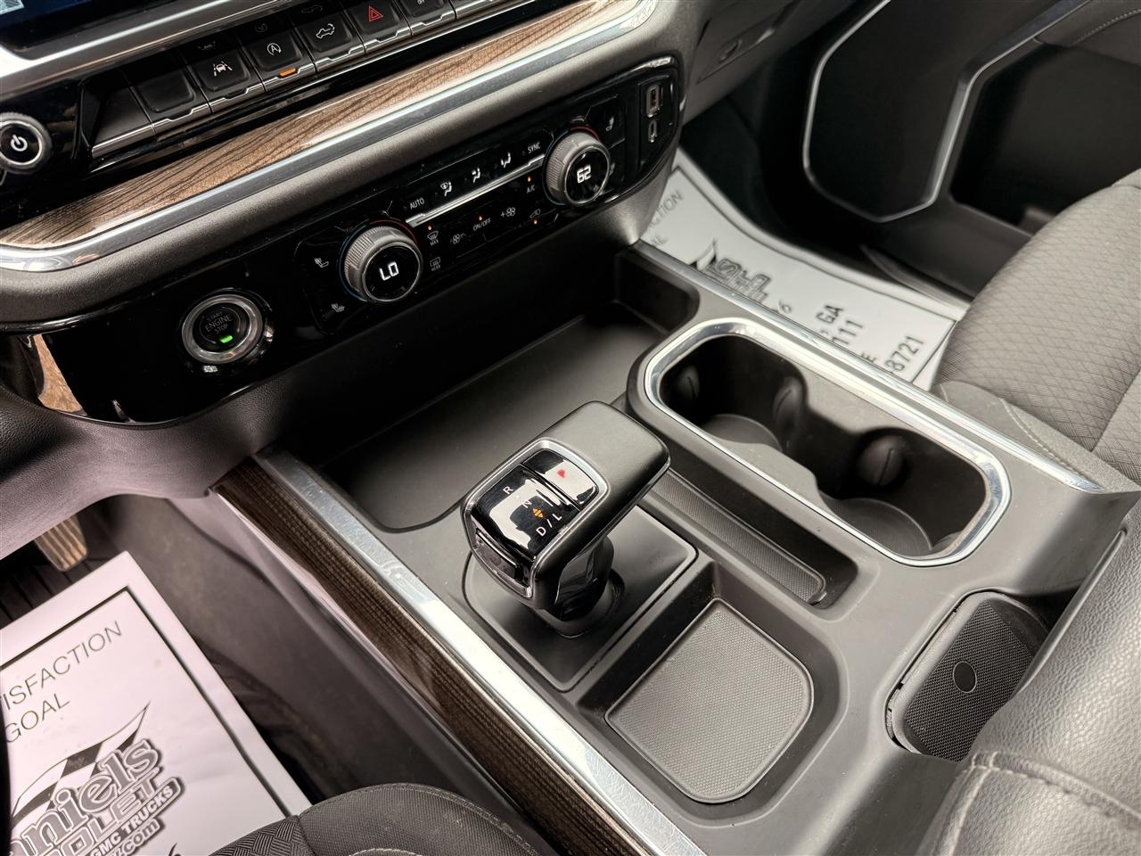 Chevrolet Silverado 1500 4WD Crew Cab 147" LT Trail Boss 2023