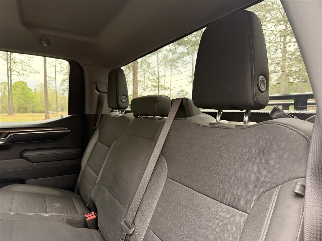 Chevrolet Silverado 1500 4WD Crew Cab 147" LT Trail Boss 2023