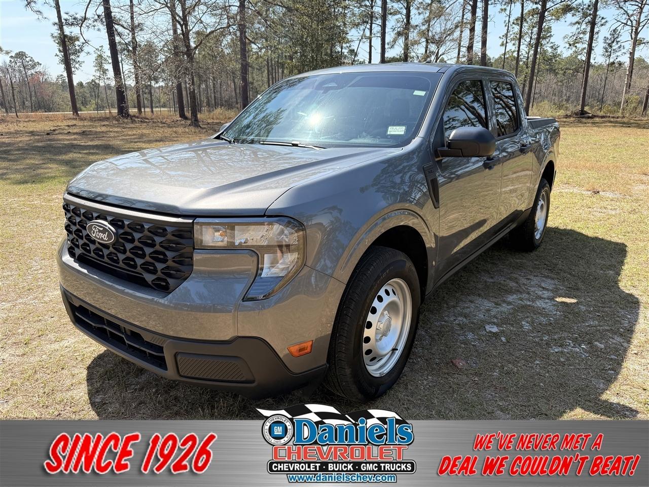 2025 Ford Maverick XL FWD SuperCrew