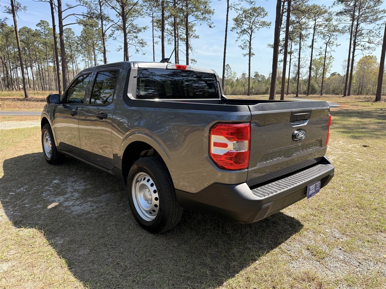 Ford Maverick XL FWD SuperCrew 2025