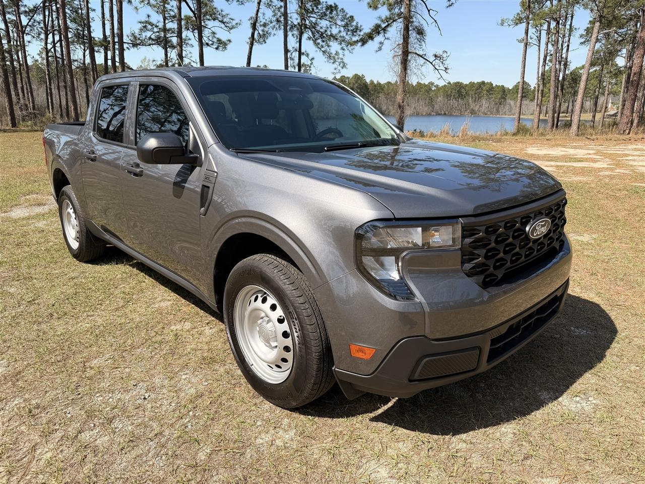 Ford Maverick XL FWD SuperCrew 2025