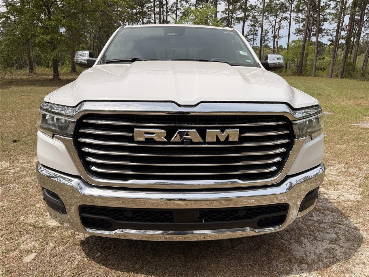 RAM 1500 Laramie 4x4 Crew Cab 5'7" Box 2025
