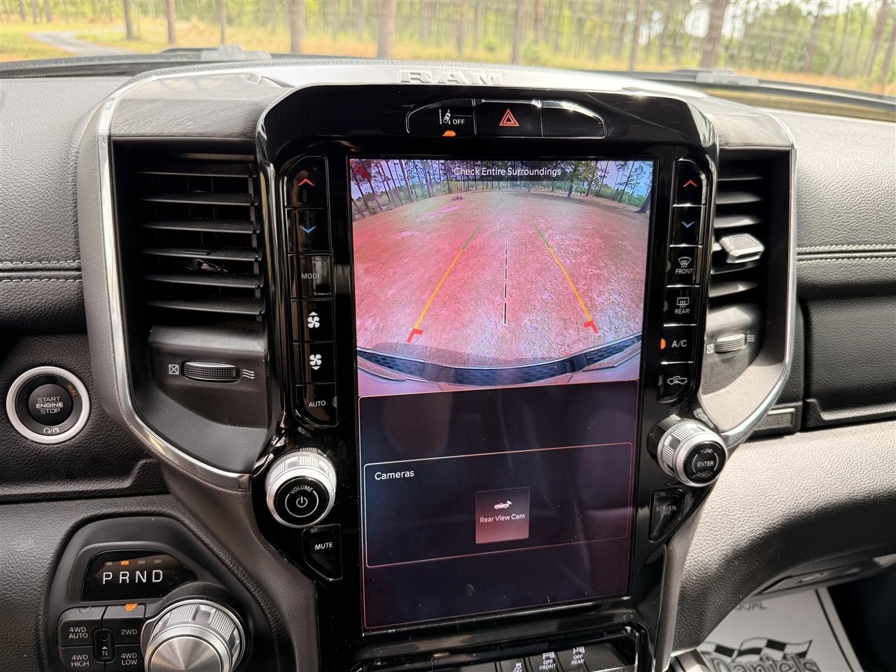 RAM 1500 Laramie 4x4 Crew Cab 5'7" Box 2025