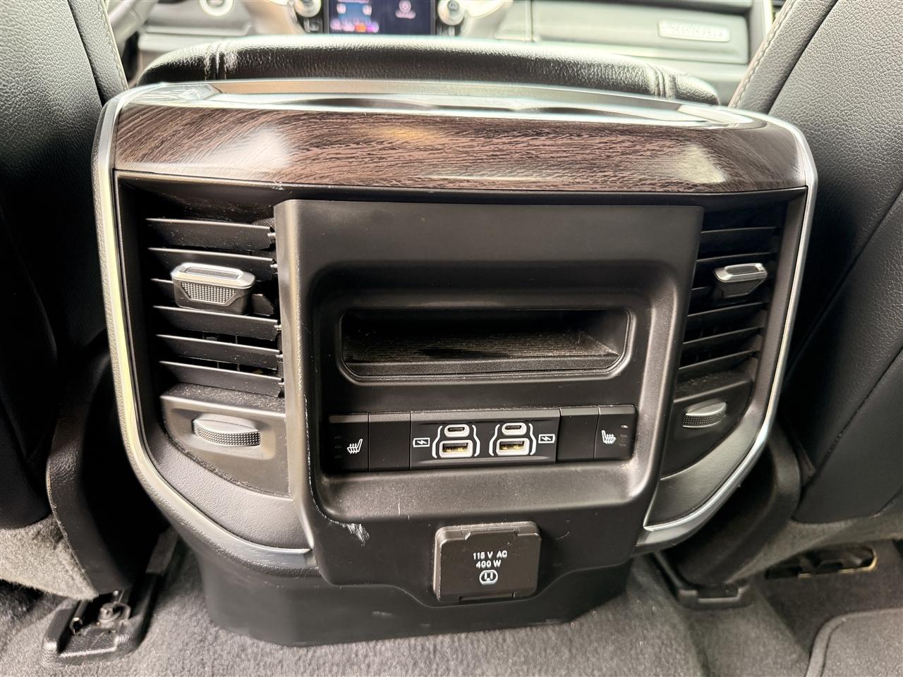 RAM 1500 Laramie 4x4 Crew Cab 5'7" Box 2025