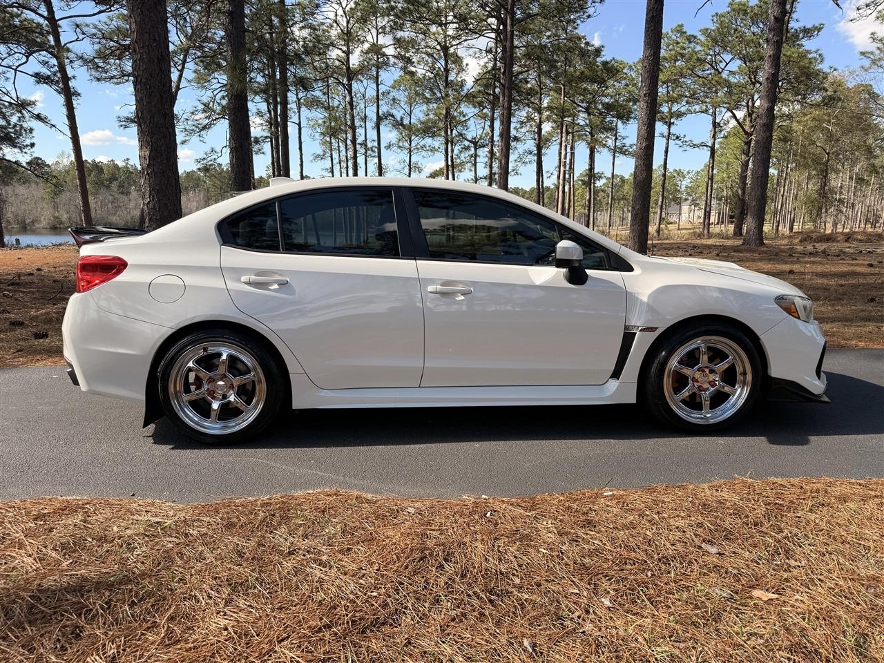 Subaru WRX 4dr Sdn CVT Limited 2015
