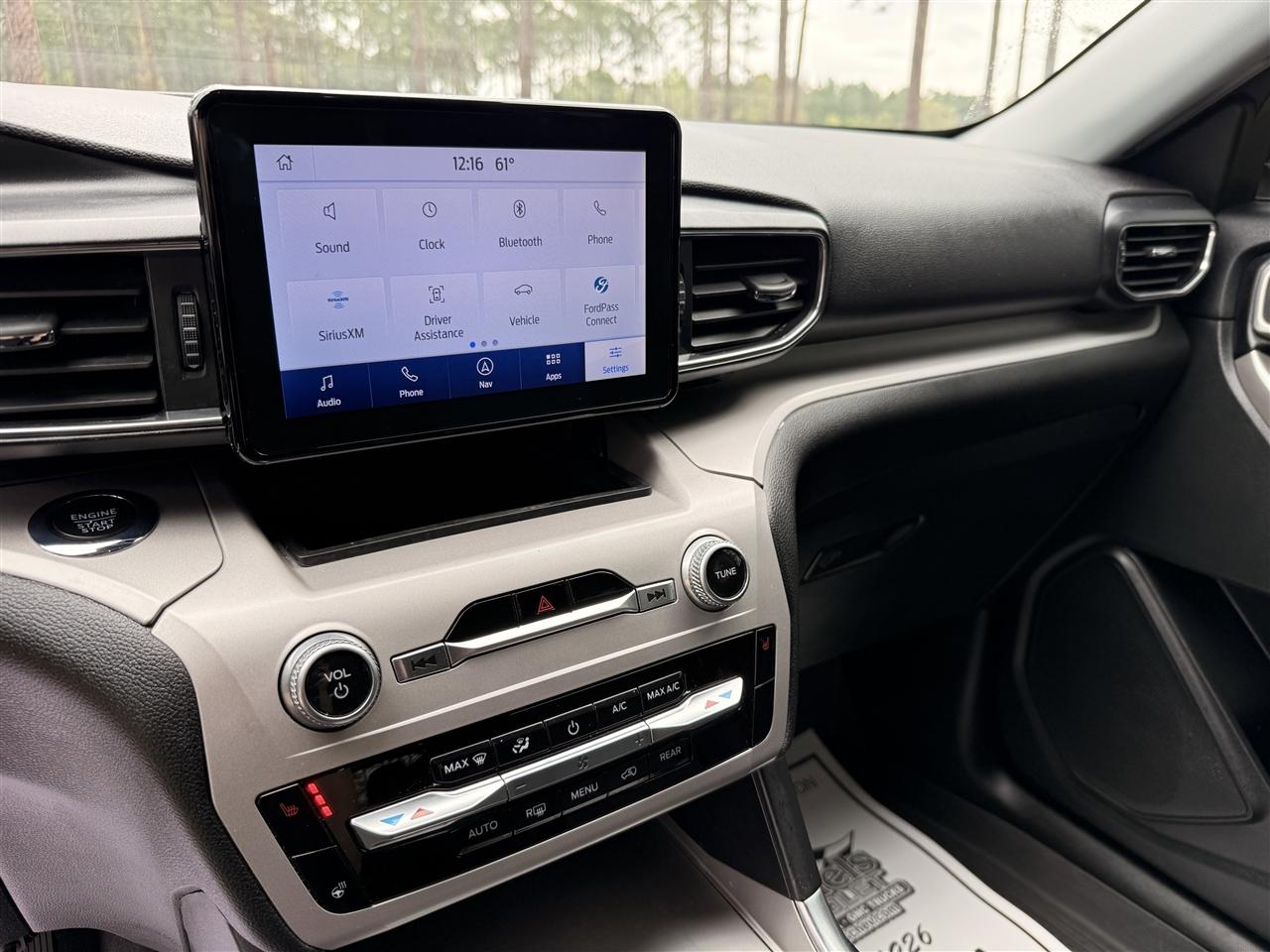 Ford Explorer XLT RWD 2023