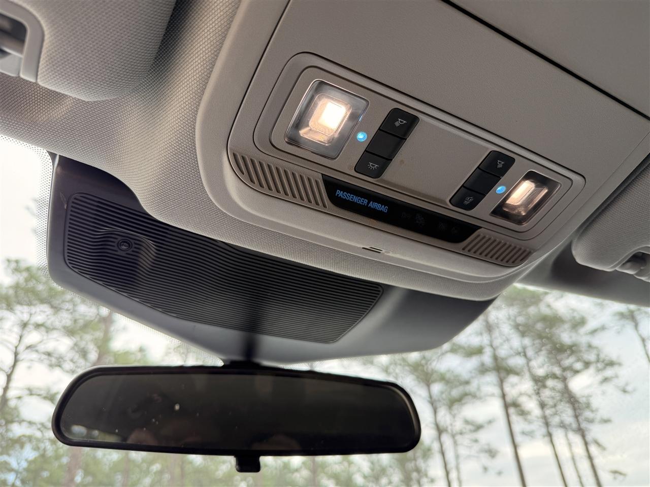 Ford Explorer XLT RWD 2023