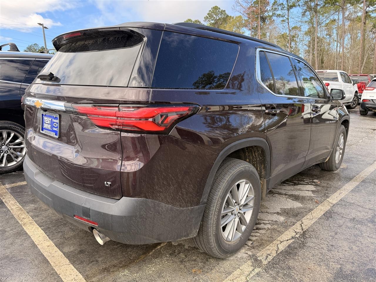 Chevrolet Traverse FWD 4dr LT Cloth w/1LT 2023