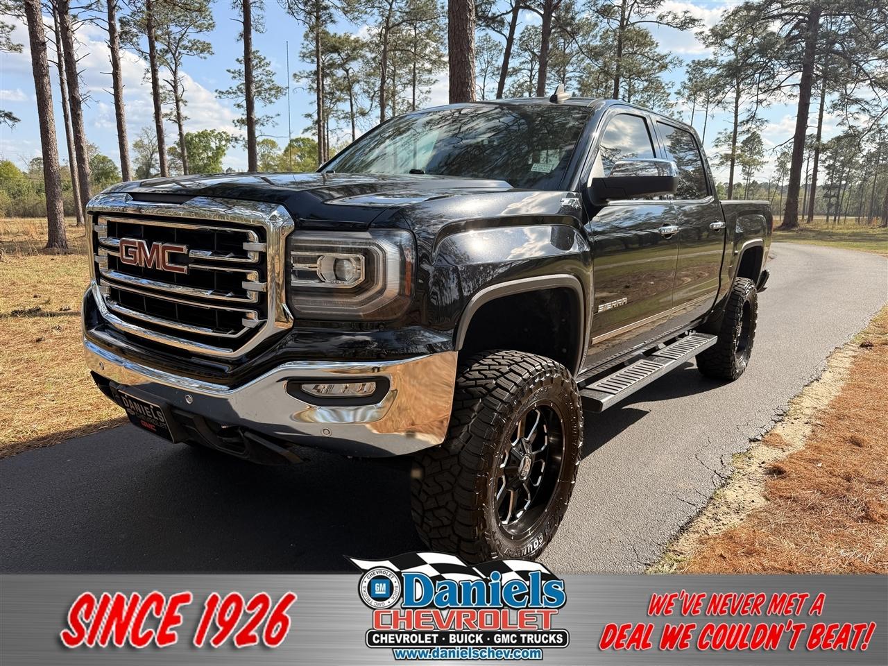 2018 GMC Sierra 1500 4WD Crew Cab 143.5" SLT