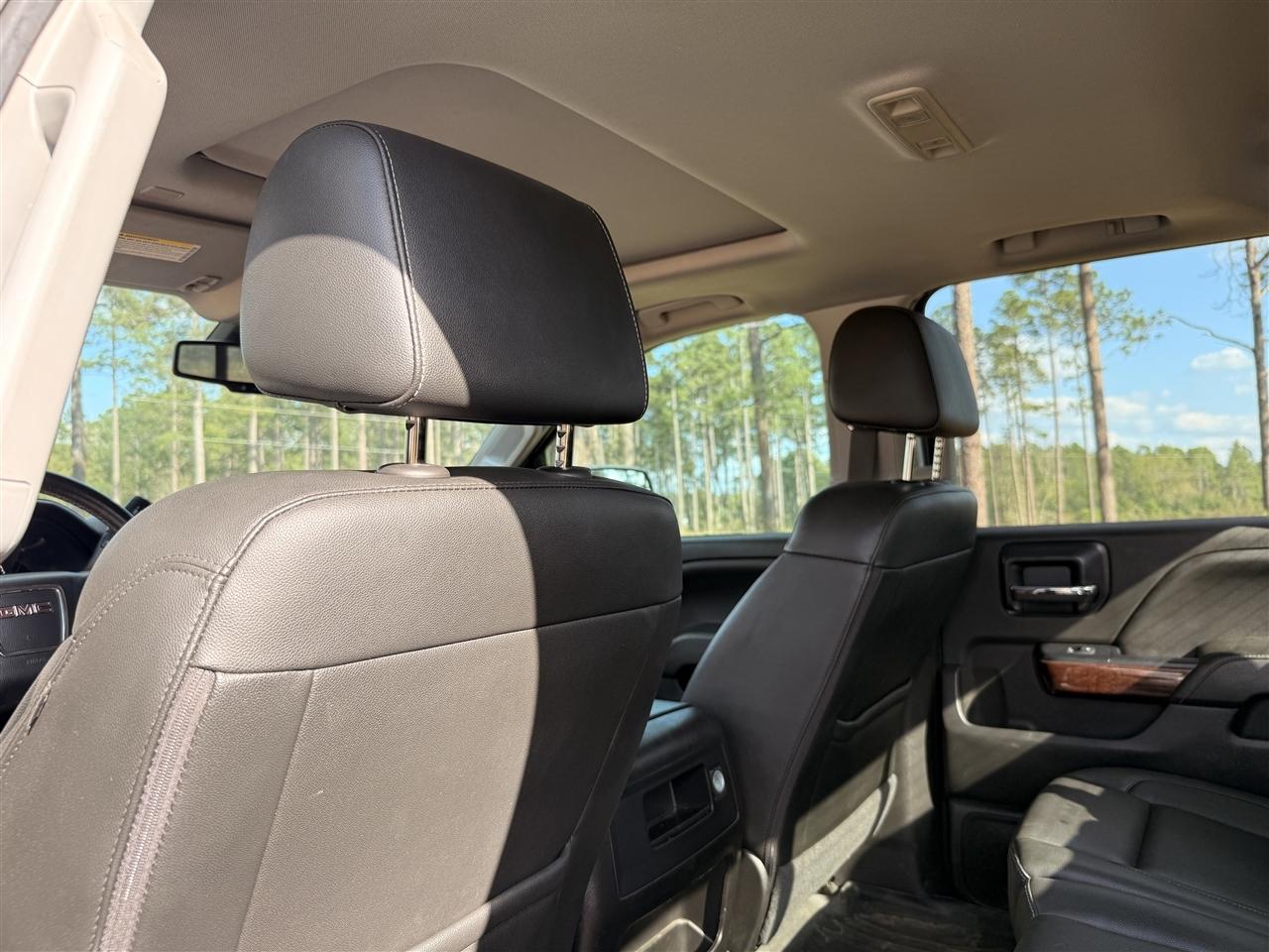 GMC Sierra 1500 4WD Crew Cab 143.5" SLT 2018