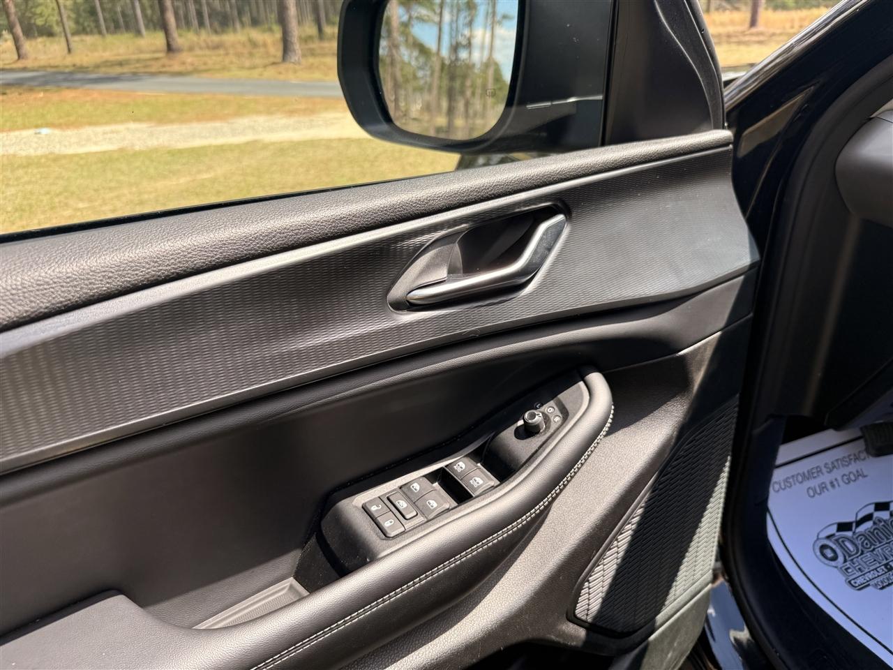 Jeep Grand Cherokee L Laredo 4x4 2023