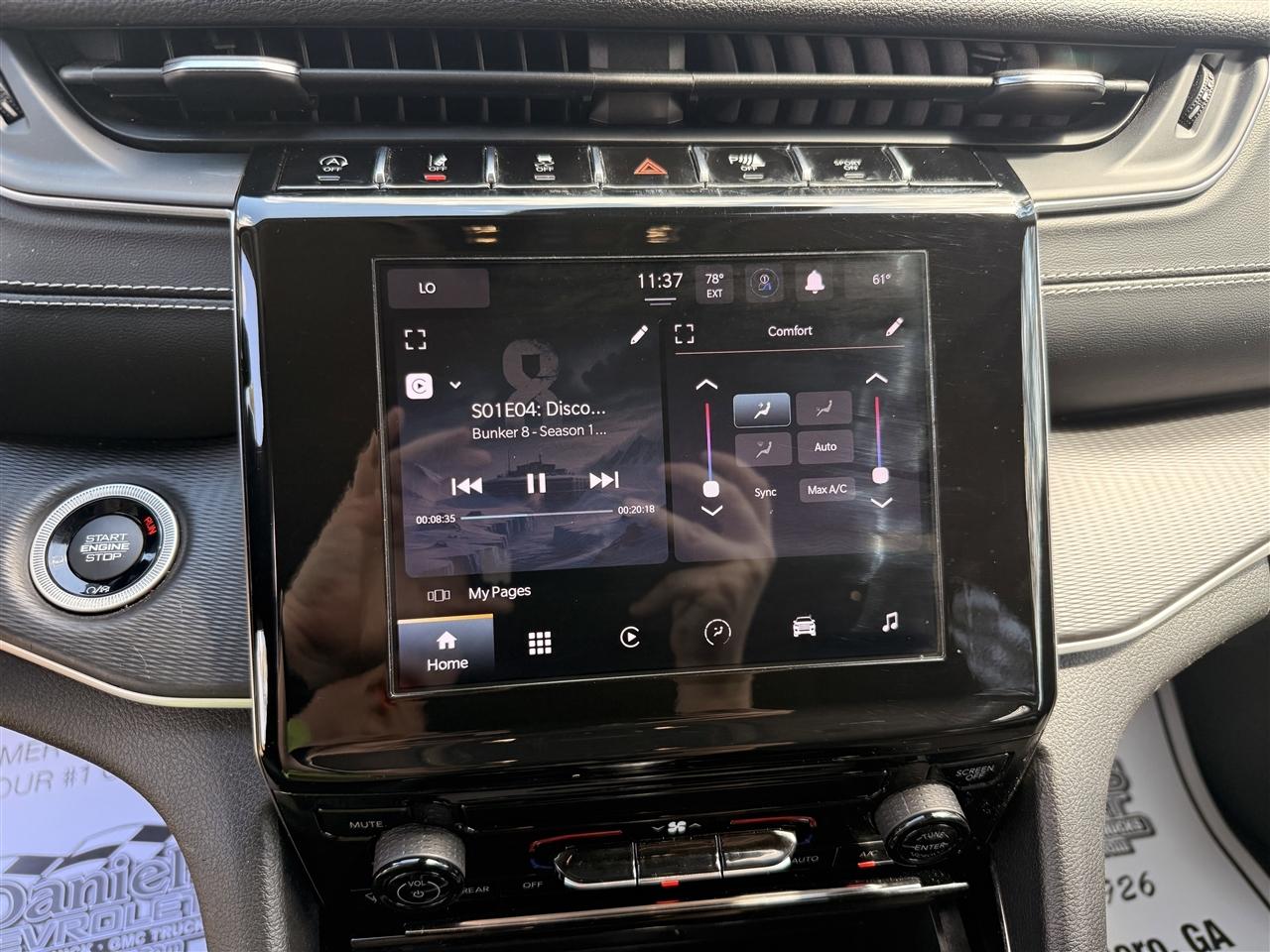 Jeep Grand Cherokee L Laredo 4x4 2023