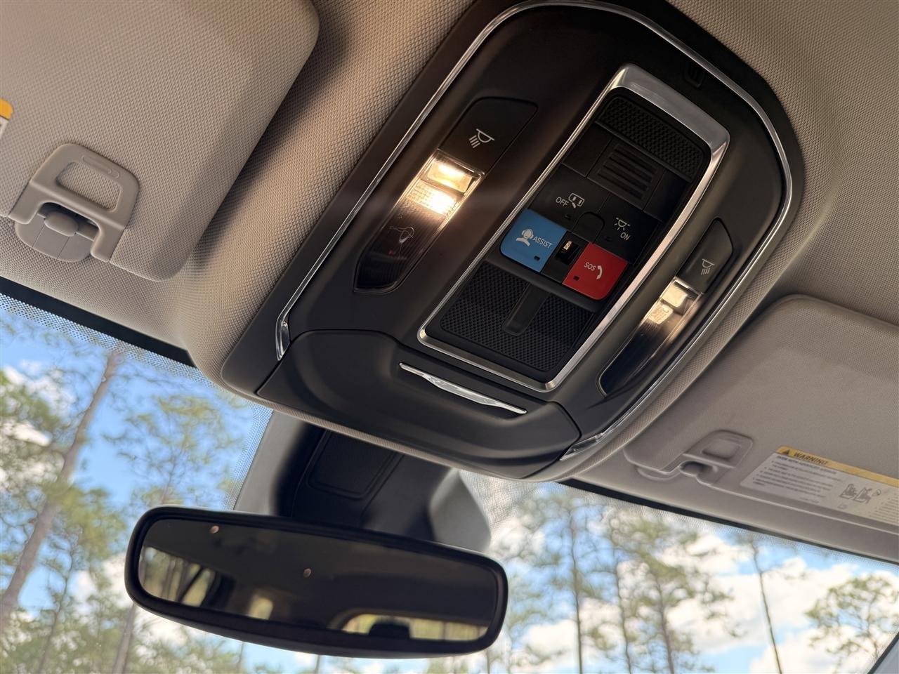 Jeep Grand Cherokee L Laredo 4x4 2023