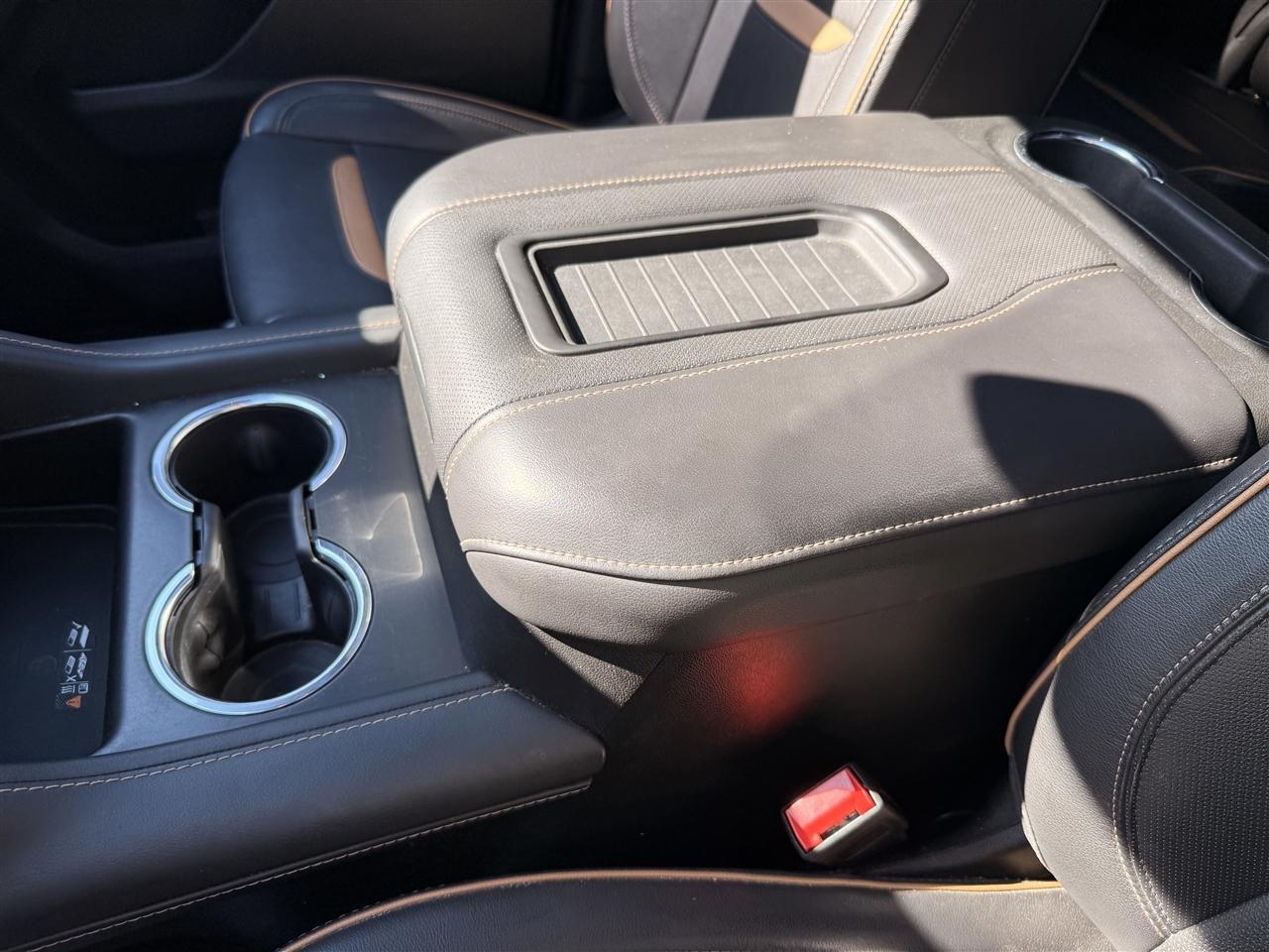 GMC Yukon 4WD 4dr AT4 2023