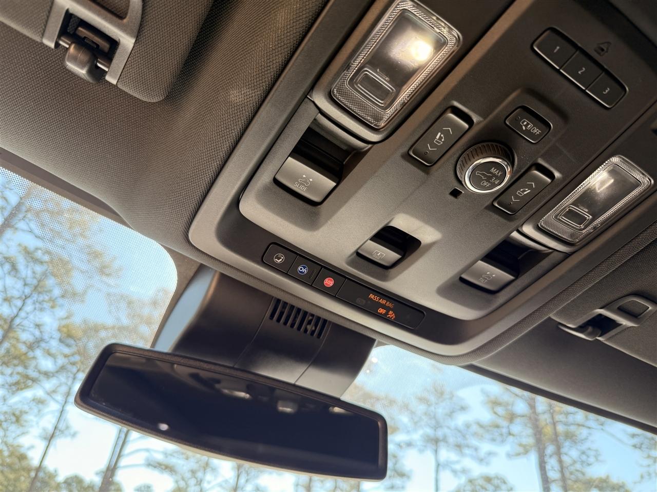 GMC Yukon 4WD 4dr AT4 2023