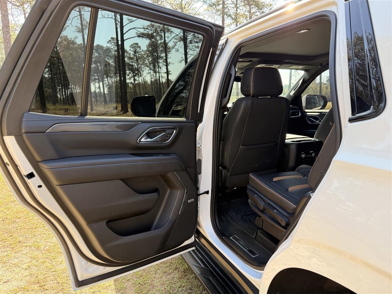 GMC Yukon 4WD 4dr AT4 2023