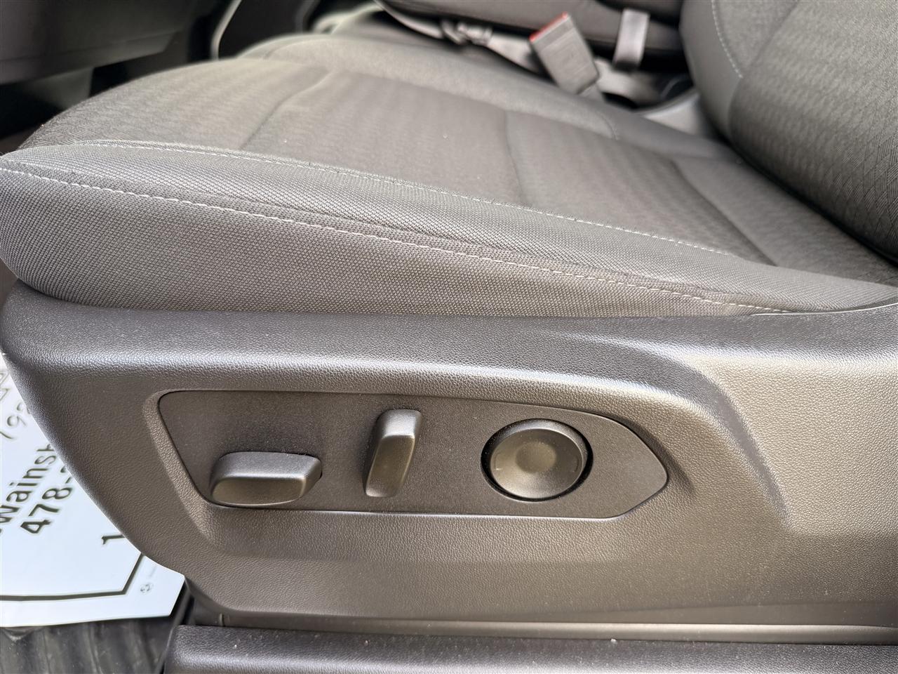 Chevrolet Silverado 1500 4WD Crew Cab 147" RST 2026