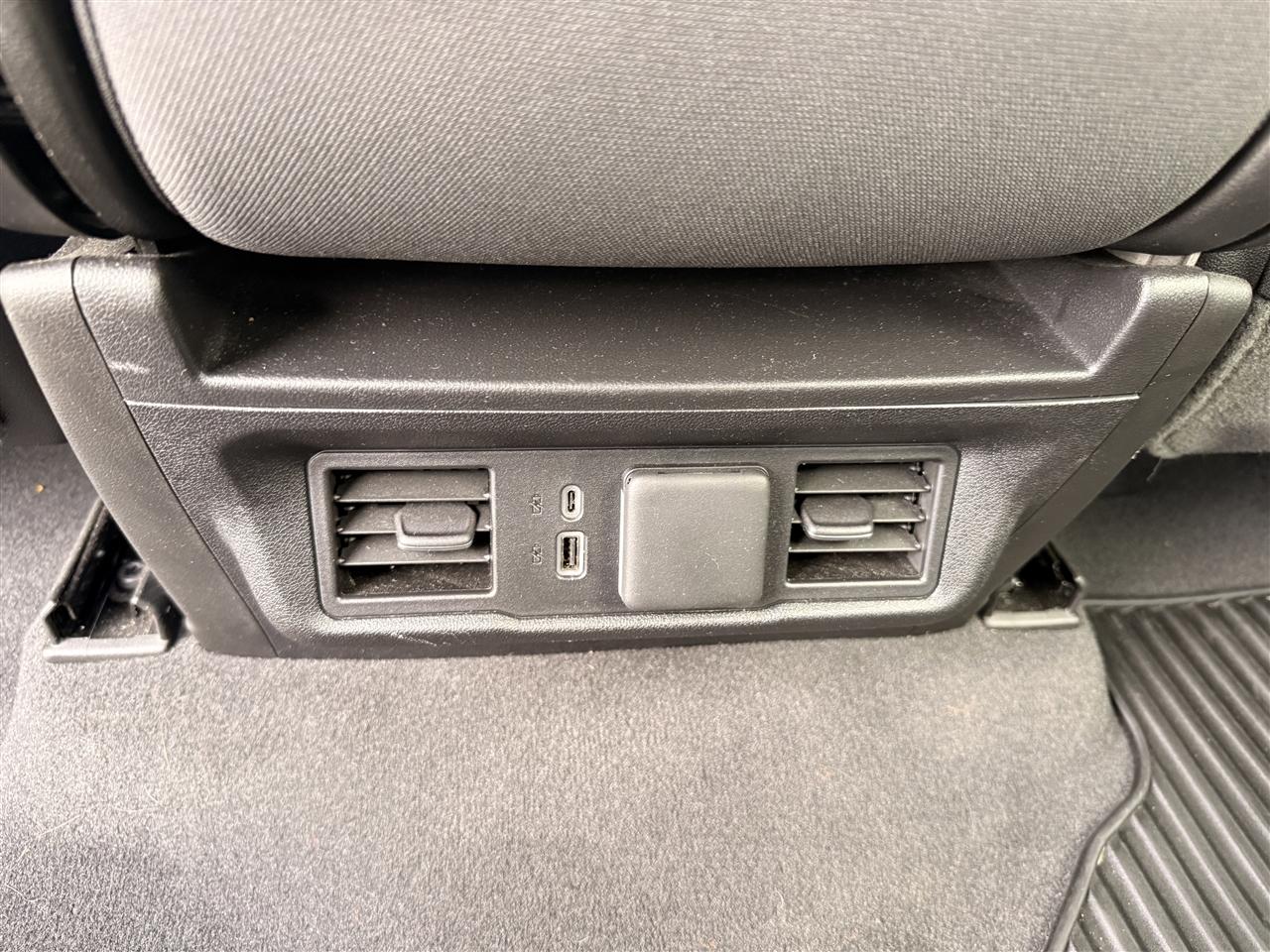 Chevrolet Silverado 1500 4WD Crew Cab 147" RST 2026