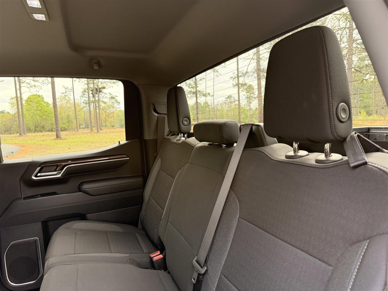 Chevrolet Silverado 1500 4WD Crew Cab 147" RST 2026