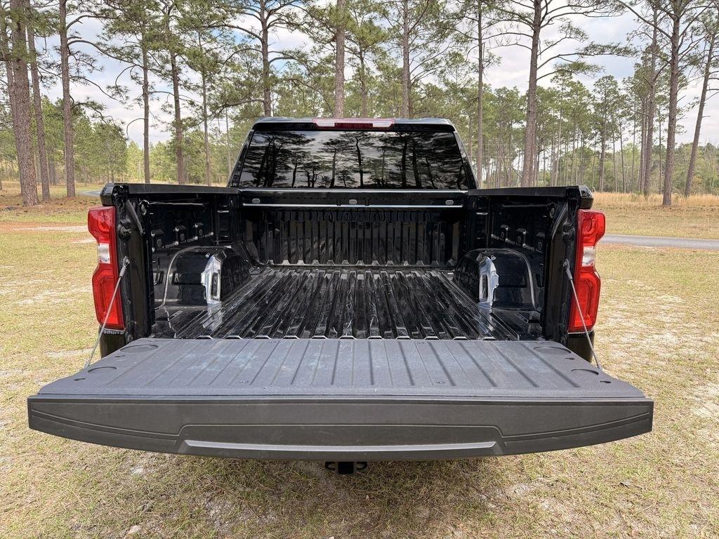 Chevrolet Silverado 1500 4WD Crew Cab 147" RST 2026