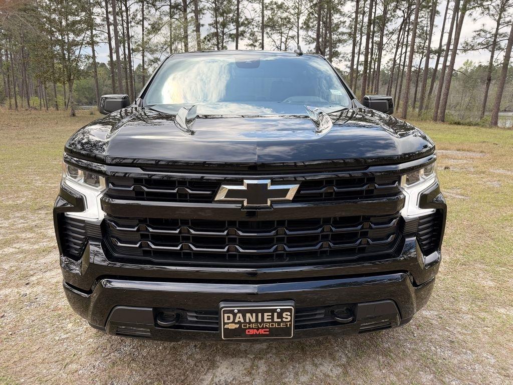 Chevrolet Silverado 1500 4WD Crew Cab 147" RST 2026