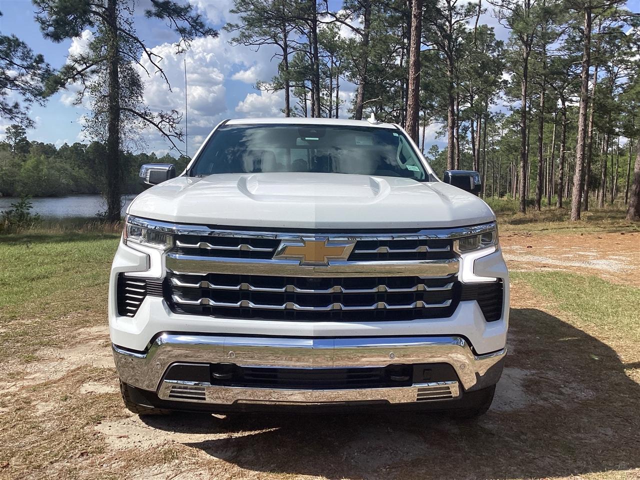 Chevrolet Silverado 1500 4WD Crew Cab 147" LTZ 2023