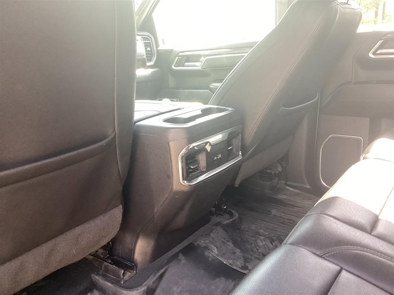 Chevrolet Silverado 1500 4WD Crew Cab 147" LTZ 2023