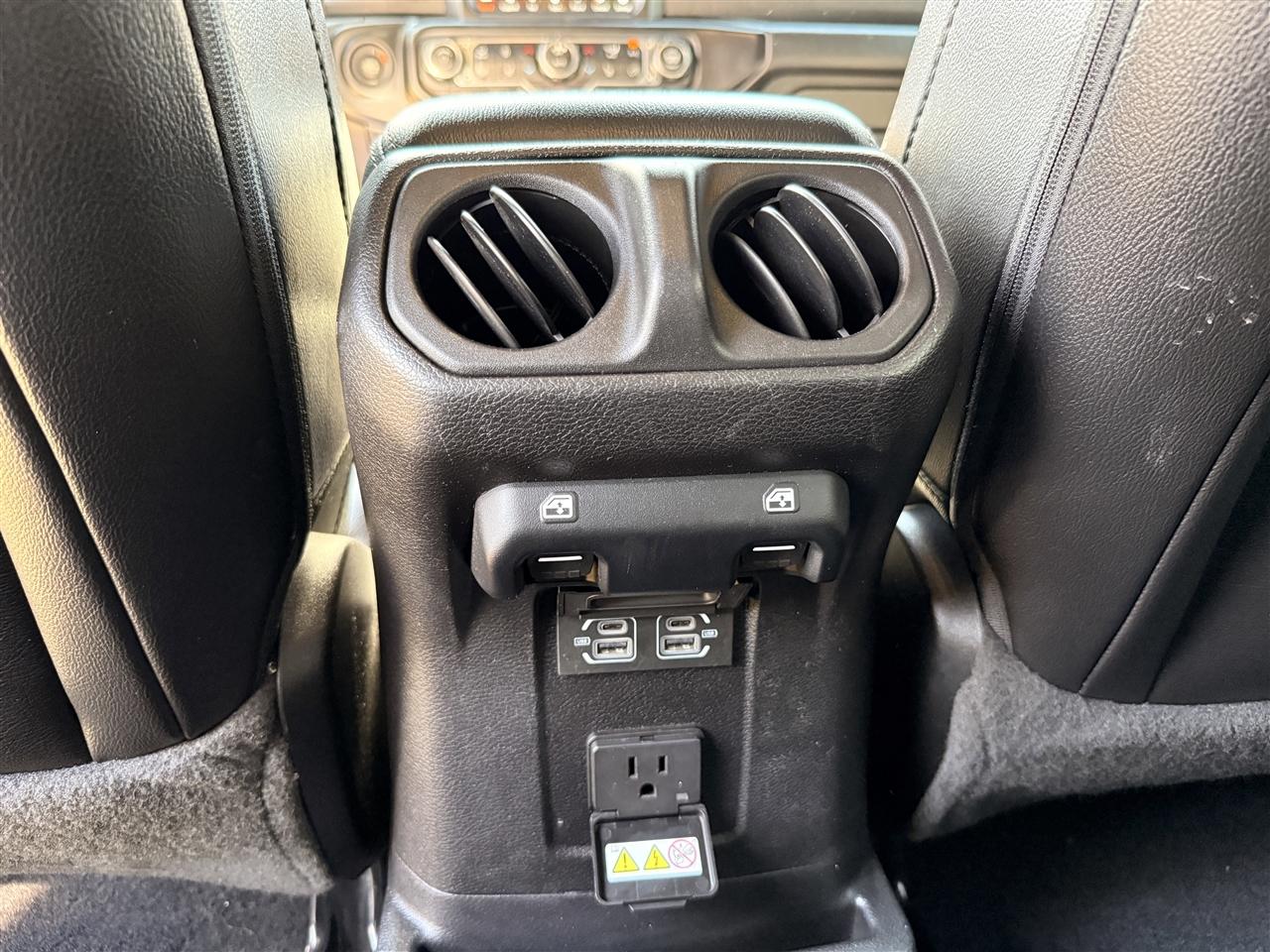 Jeep Wrangler Unlimited High Altitude 4x4 2021