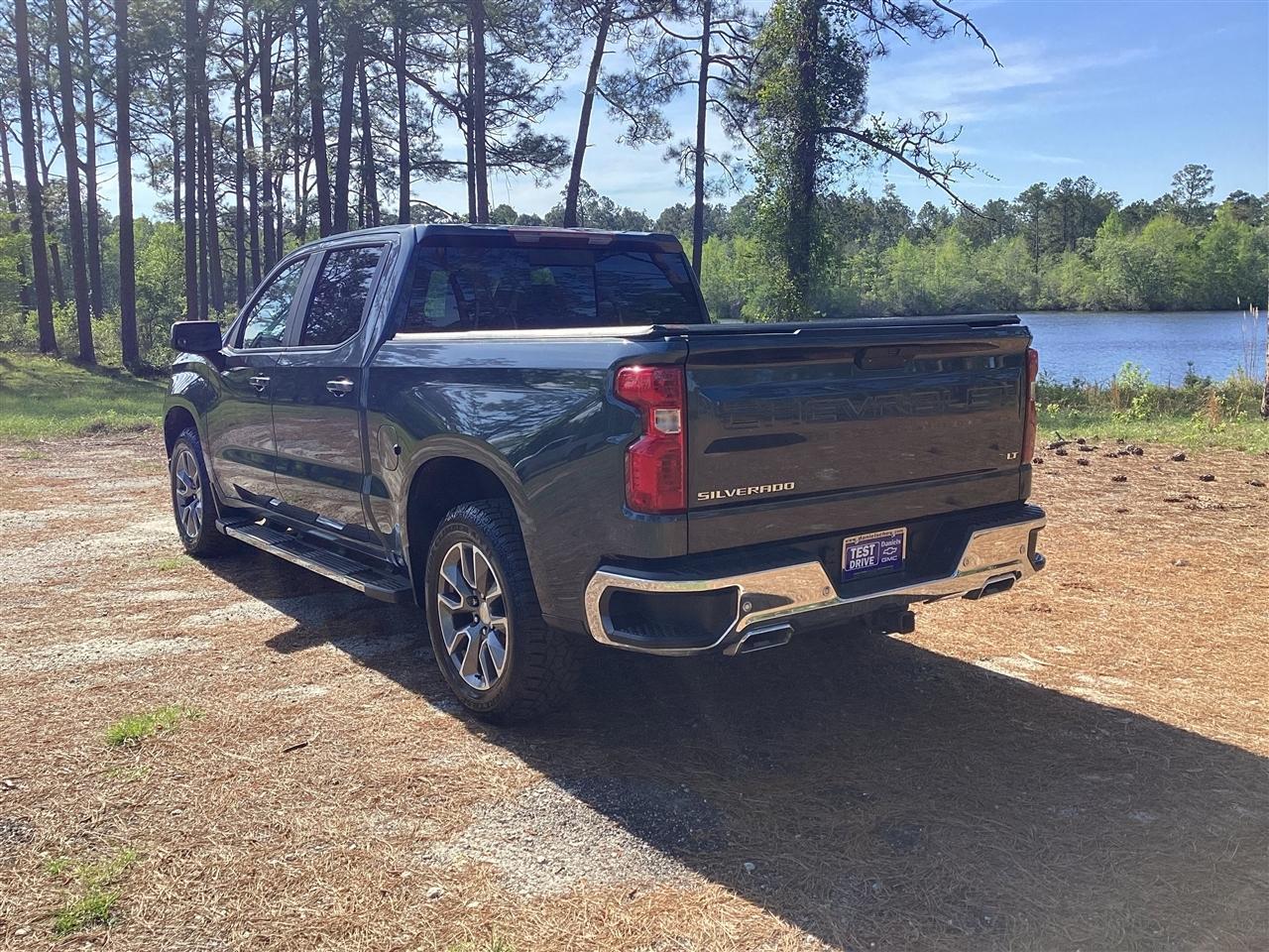 Chevrolet Silverado 1500 4WD Crew Cab 147" LT 2021
