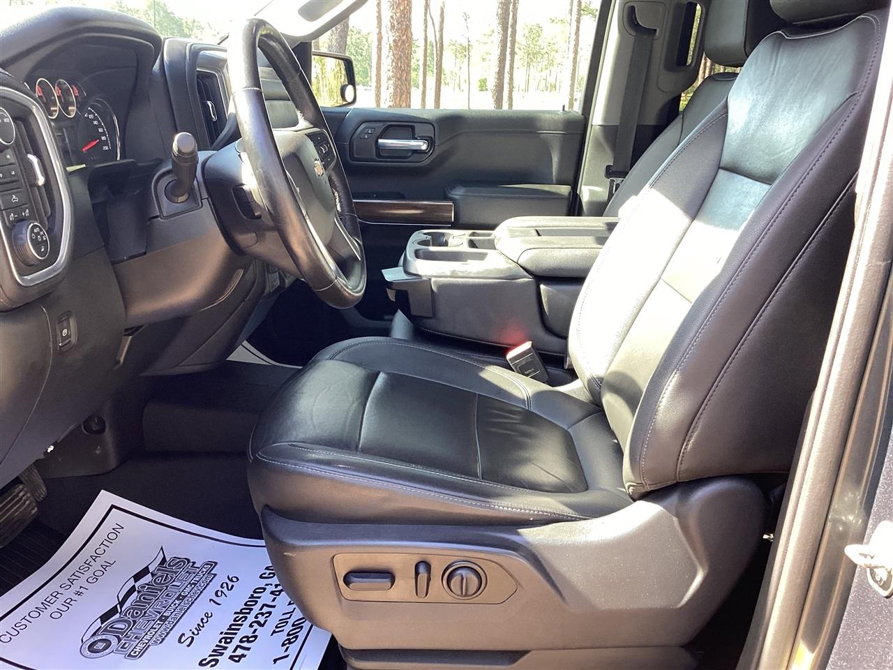 Chevrolet Silverado 1500 4WD Crew Cab 147" LT 2021