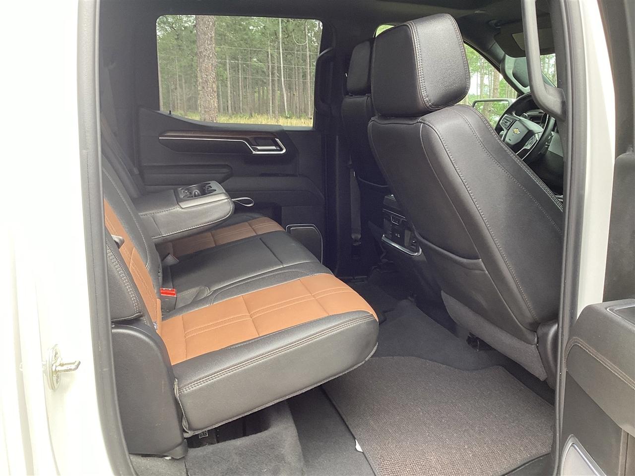 Chevrolet Silverado 1500 4WD Crew Cab 147" High Country 2025