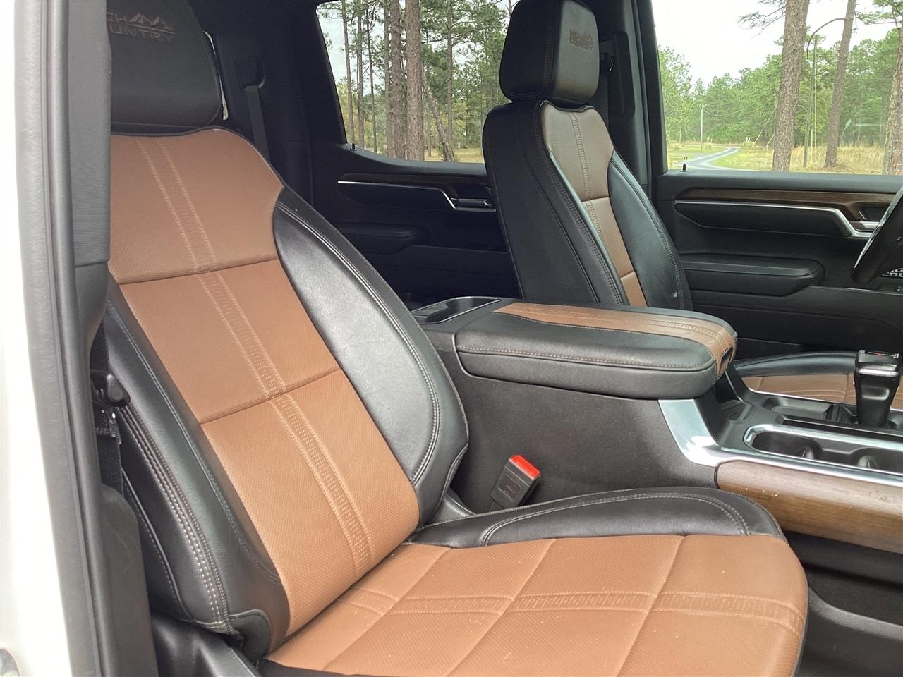 Chevrolet Silverado 1500 4WD Crew Cab 147" High Country 2025