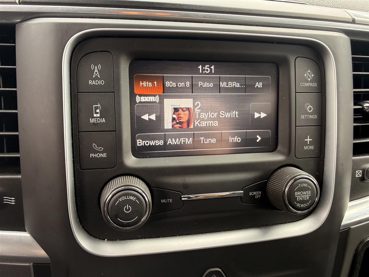 RAM 1500 Classic Warlock 4x2 Crew Cab 5'7" Box 2024