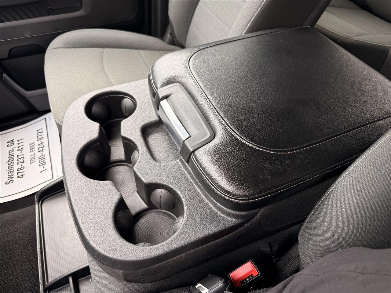 RAM 1500 Classic Warlock 4x2 Crew Cab 5'7" Box 2024