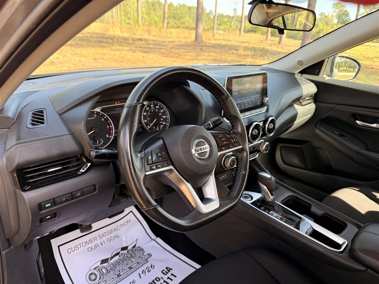 Nissan Sentra SV CVT 2022