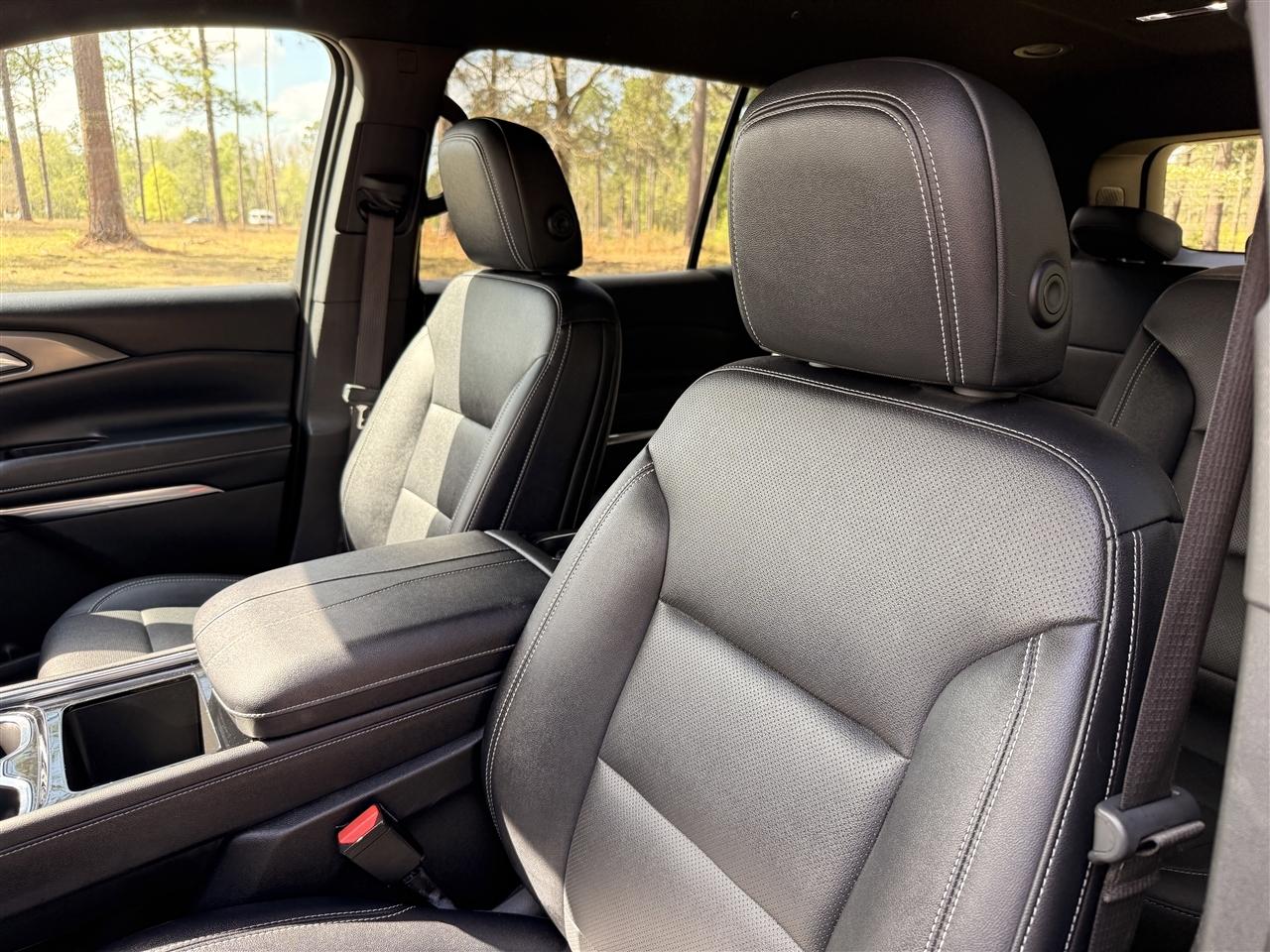 Chevrolet Traverse FWD 4dr LT w/1LT 2025