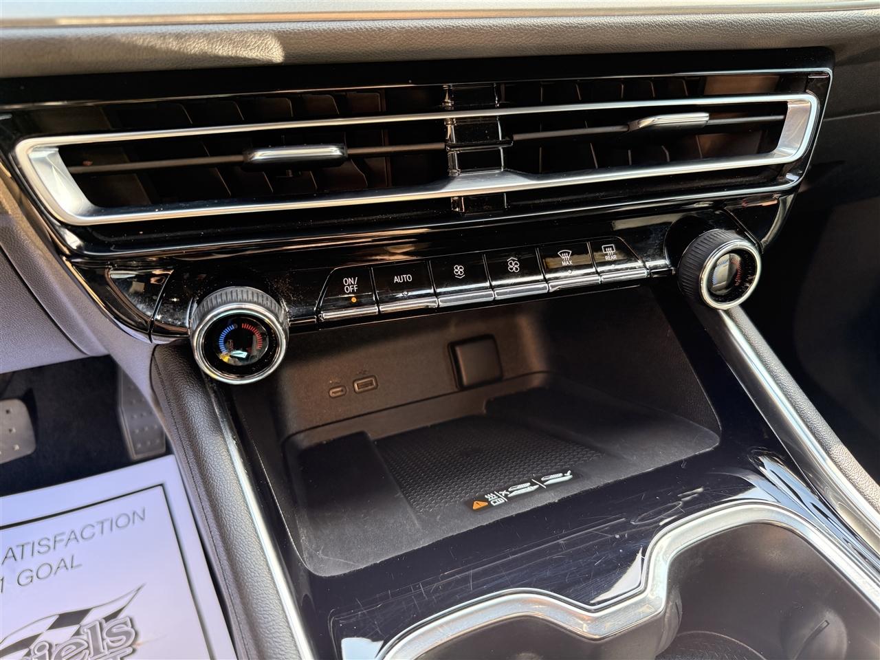 Chevrolet Traverse FWD 4dr LT w/1LT 2025