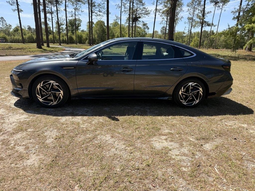 Hyundai Sonata SEL 2.5L FWD 2024