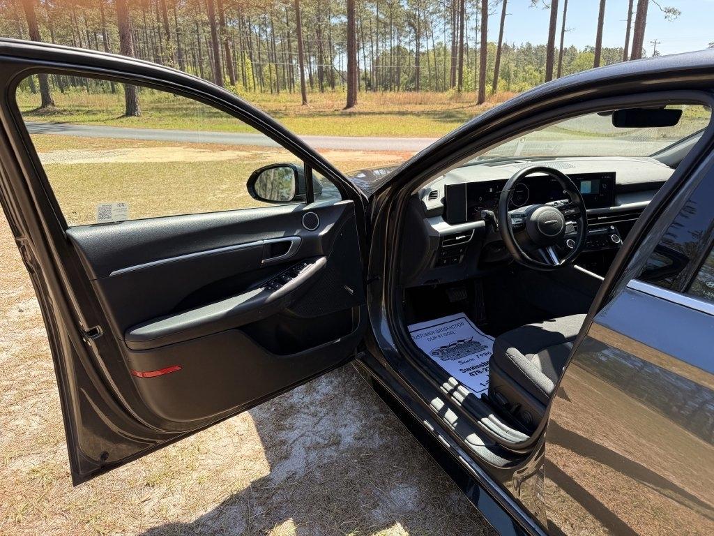 Hyundai Sonata SEL 2.5L FWD 2024