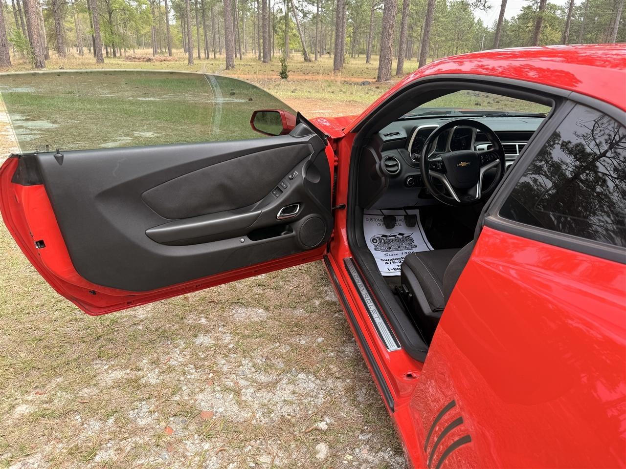 Chevrolet Camaro 2dr Cpe SS w/1SS 2015