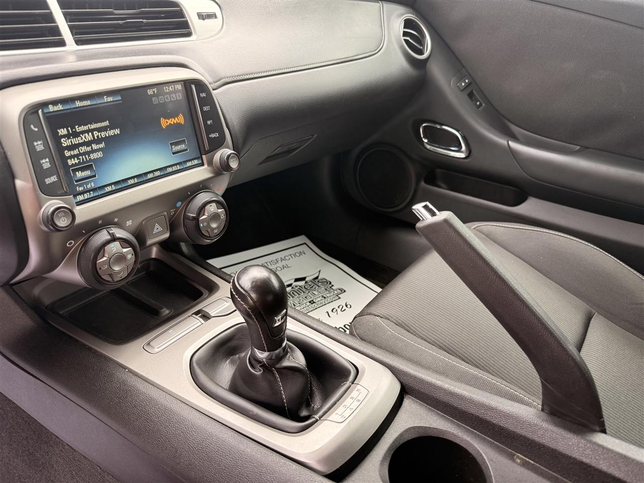 Chevrolet Camaro 2dr Cpe SS w/1SS 2015