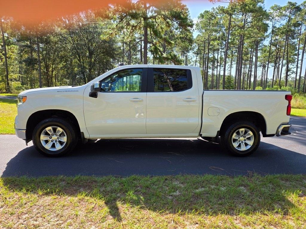Chevrolet Silverado 1500 2WD Crew Cab 147" LT 2023