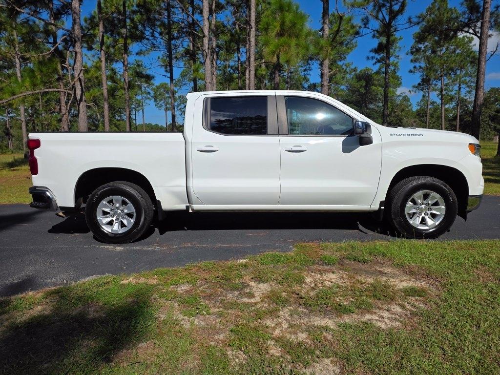 Chevrolet Silverado 1500 2WD Crew Cab 147" LT 2023