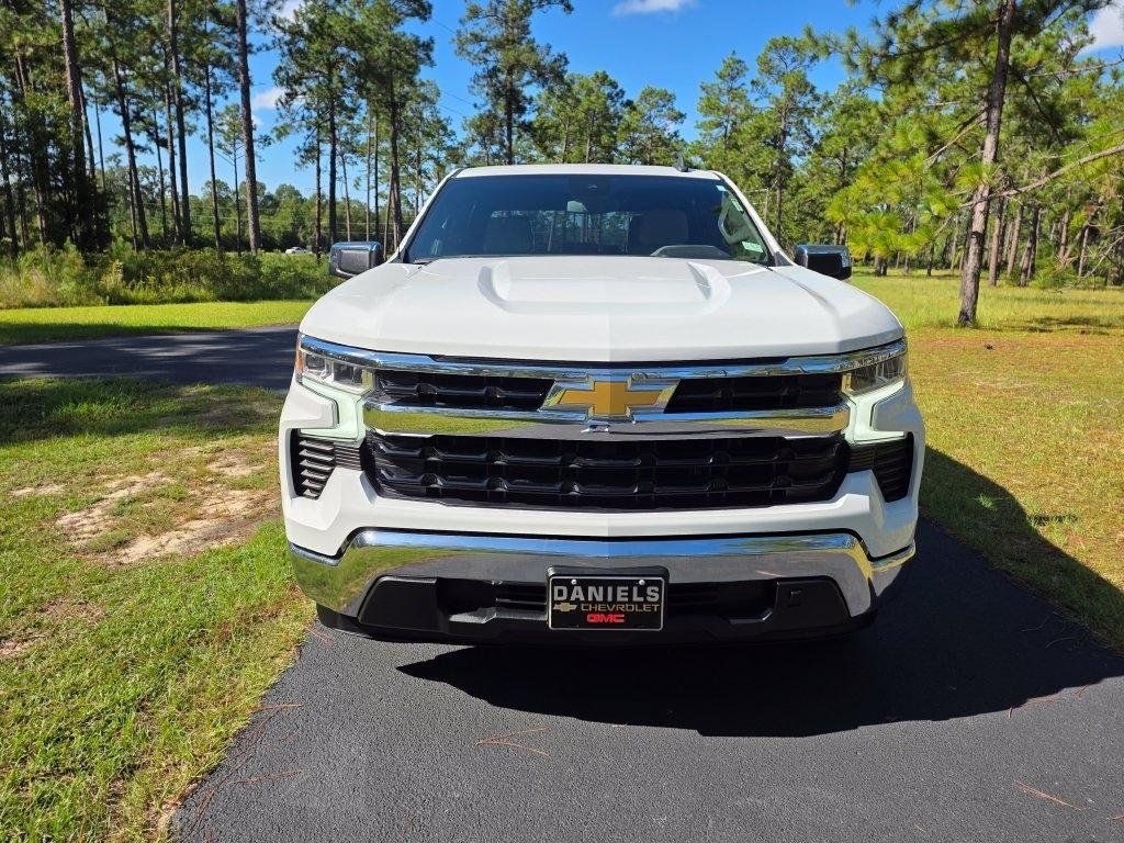 Chevrolet Silverado 1500 2WD Crew Cab 147" LT 2023