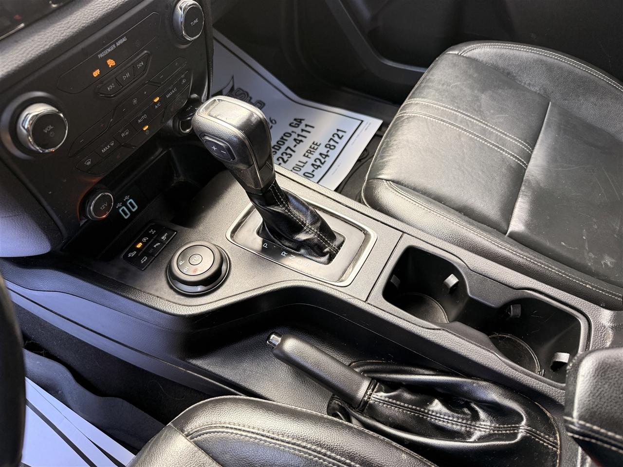 Ford Ranger LARIAT 4WD SuperCrew 5' Box 2019