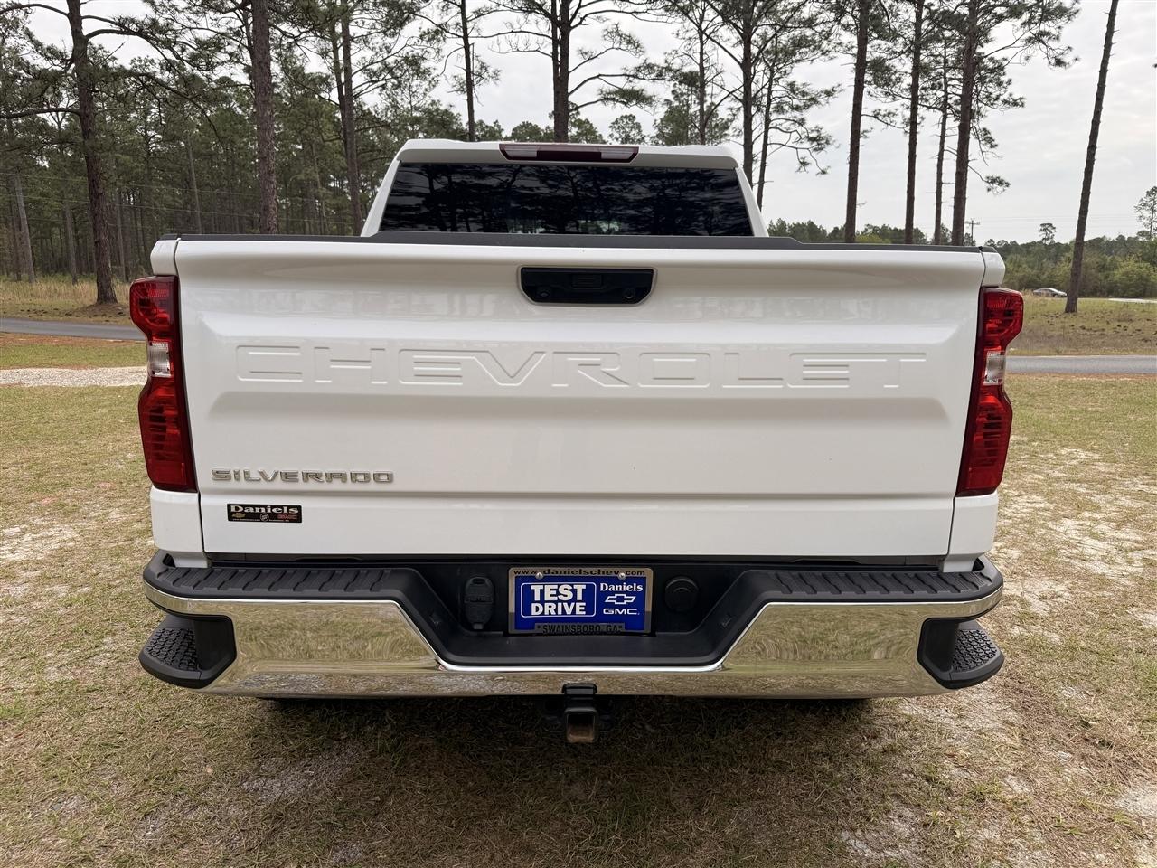 Chevrolet Silverado 1500 4WD Crew Cab 147" Work Truck 2025