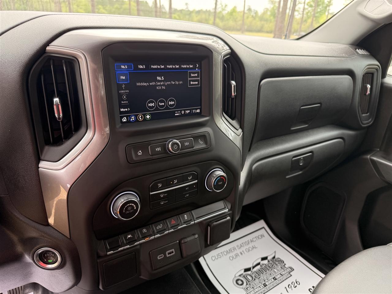 Chevrolet Silverado 1500 4WD Crew Cab 147" Work Truck 2025