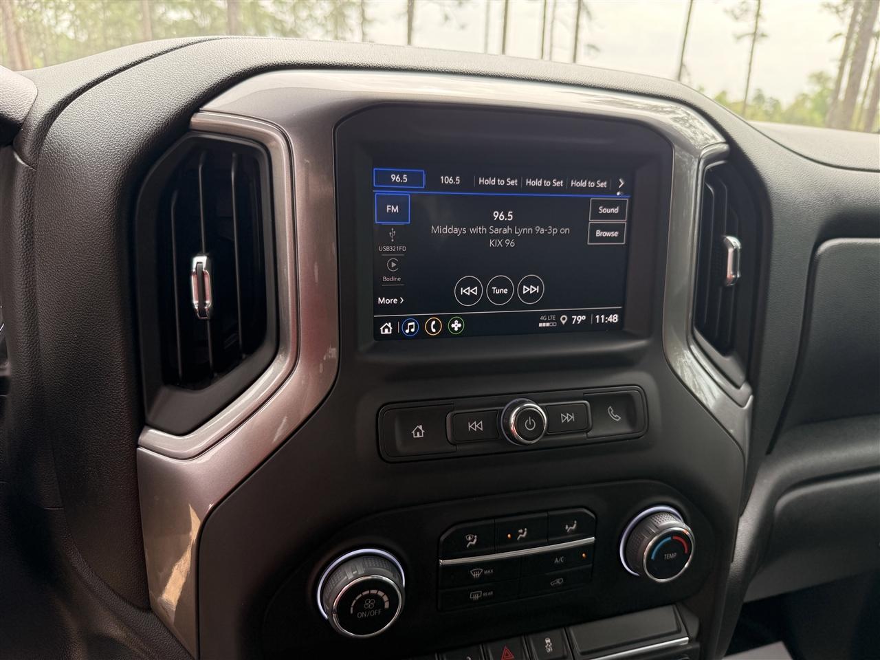 Chevrolet Silverado 1500 4WD Crew Cab 147" Work Truck 2025