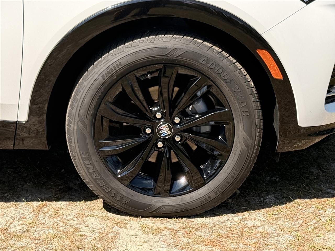 Buick Envista FWD 4dr Sport Touring 2025