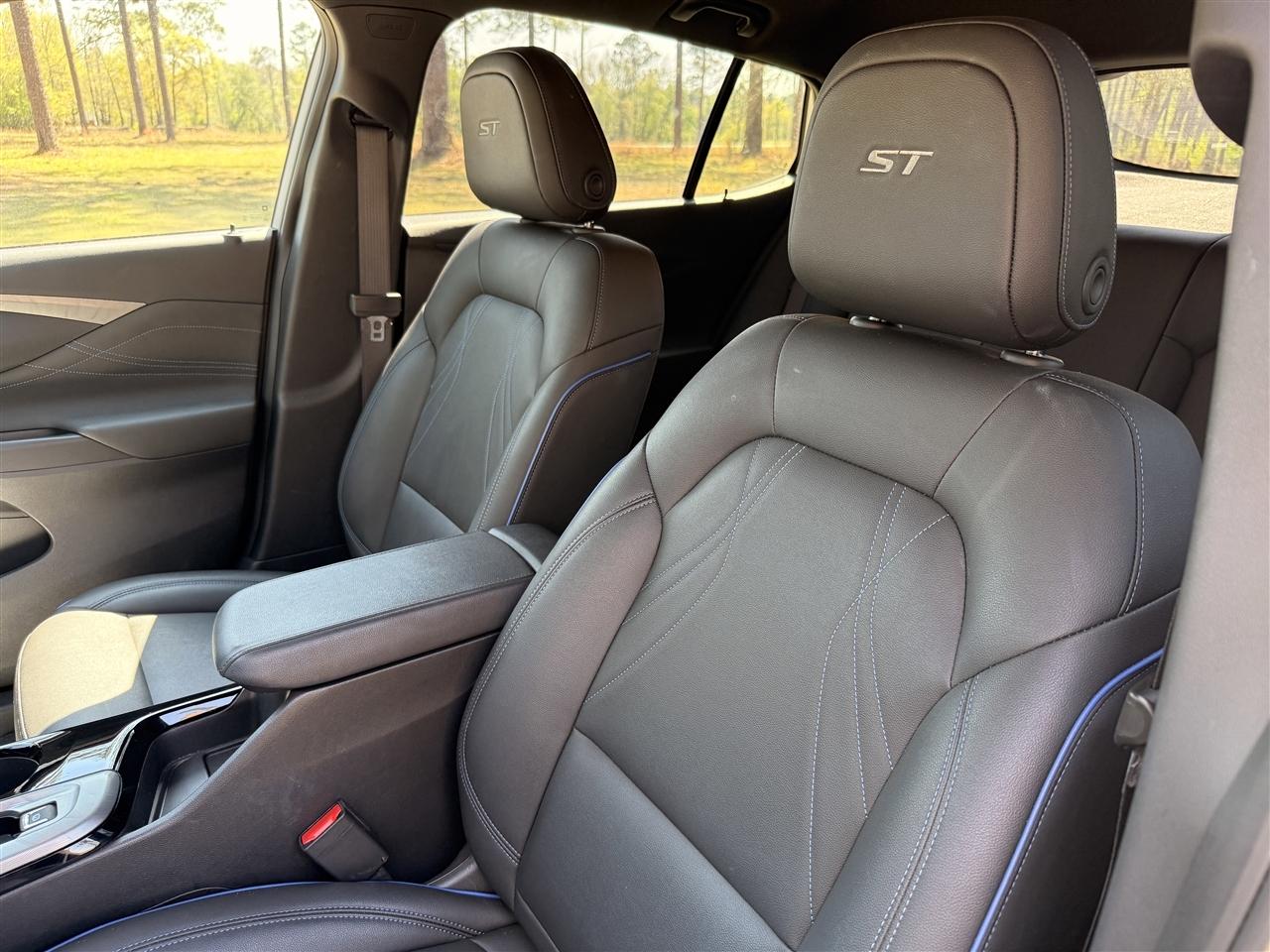 Buick Envista FWD 4dr Sport Touring 2025